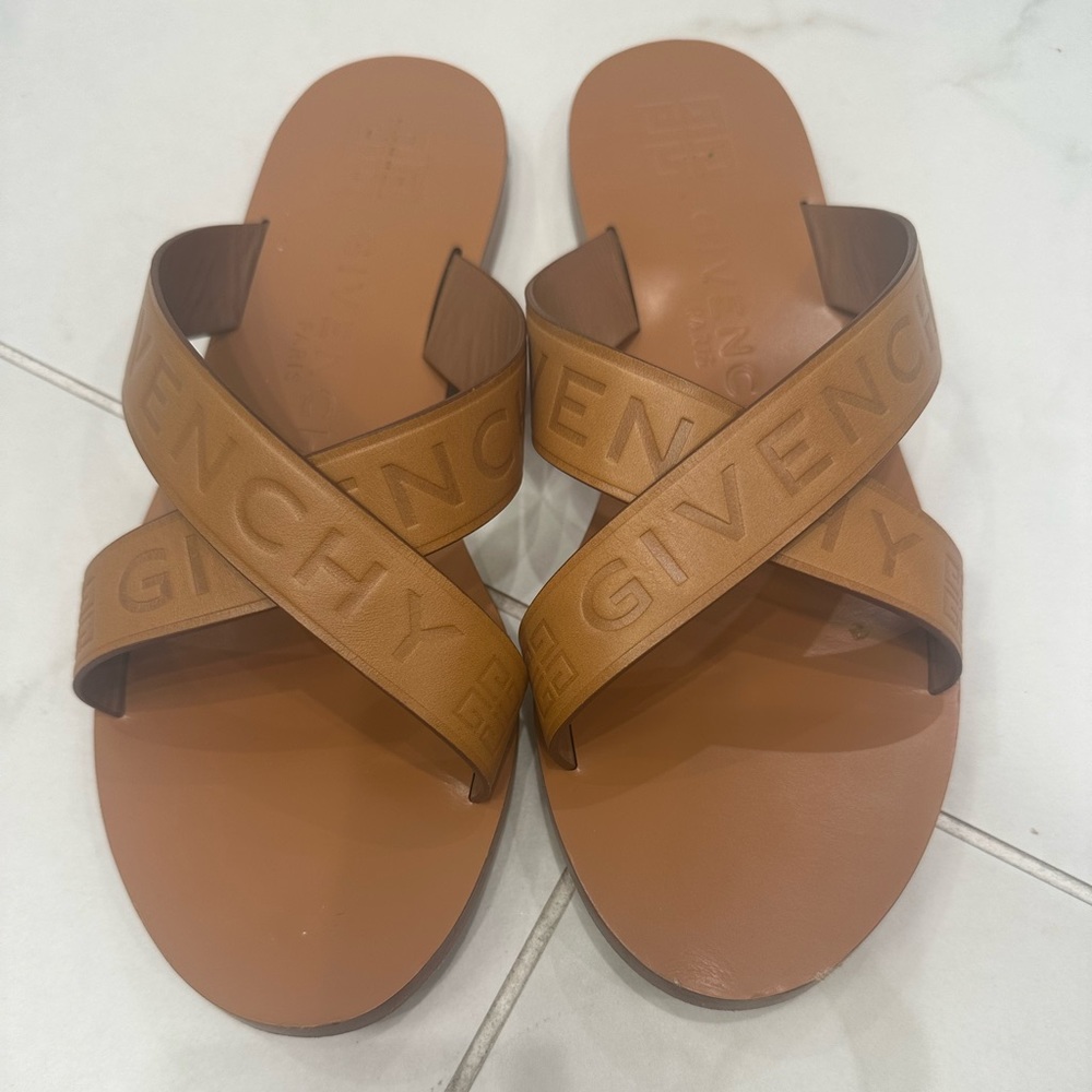 GIVENCHY TAN SANDALS